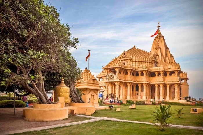 Somnath Temple: The First Jyotirlinga of Lord Shiva