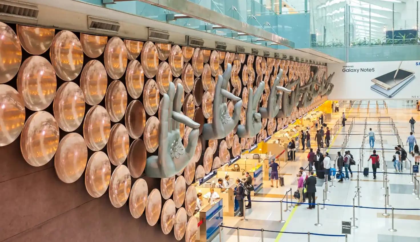 Delhi Airport Guide 2025: Terminals, Facilities, and Travel Tips
