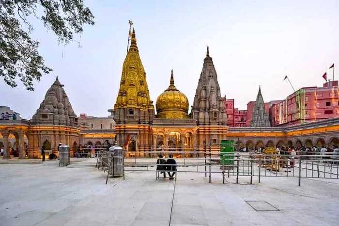 Kashi Vishwanath Temple Varanasi: Complete Pilgrimage Guide