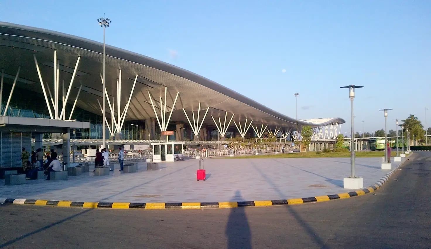 Bangalore Airport Guide 2025: Terminals, Facilities, and Travel Tips