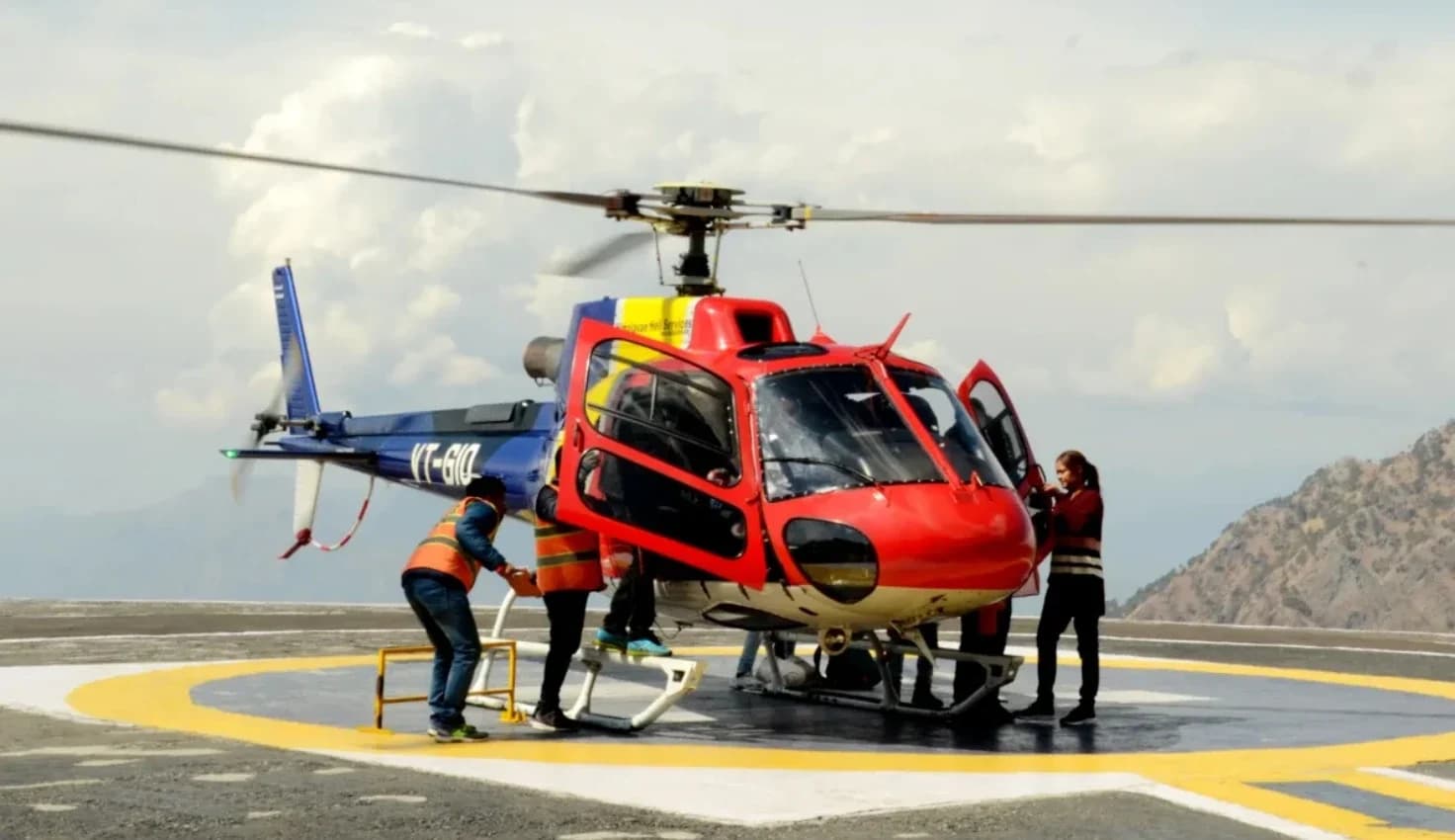 Helicopter Ride to Vaishno Devi: Booking Process, Timings & Fare 2025